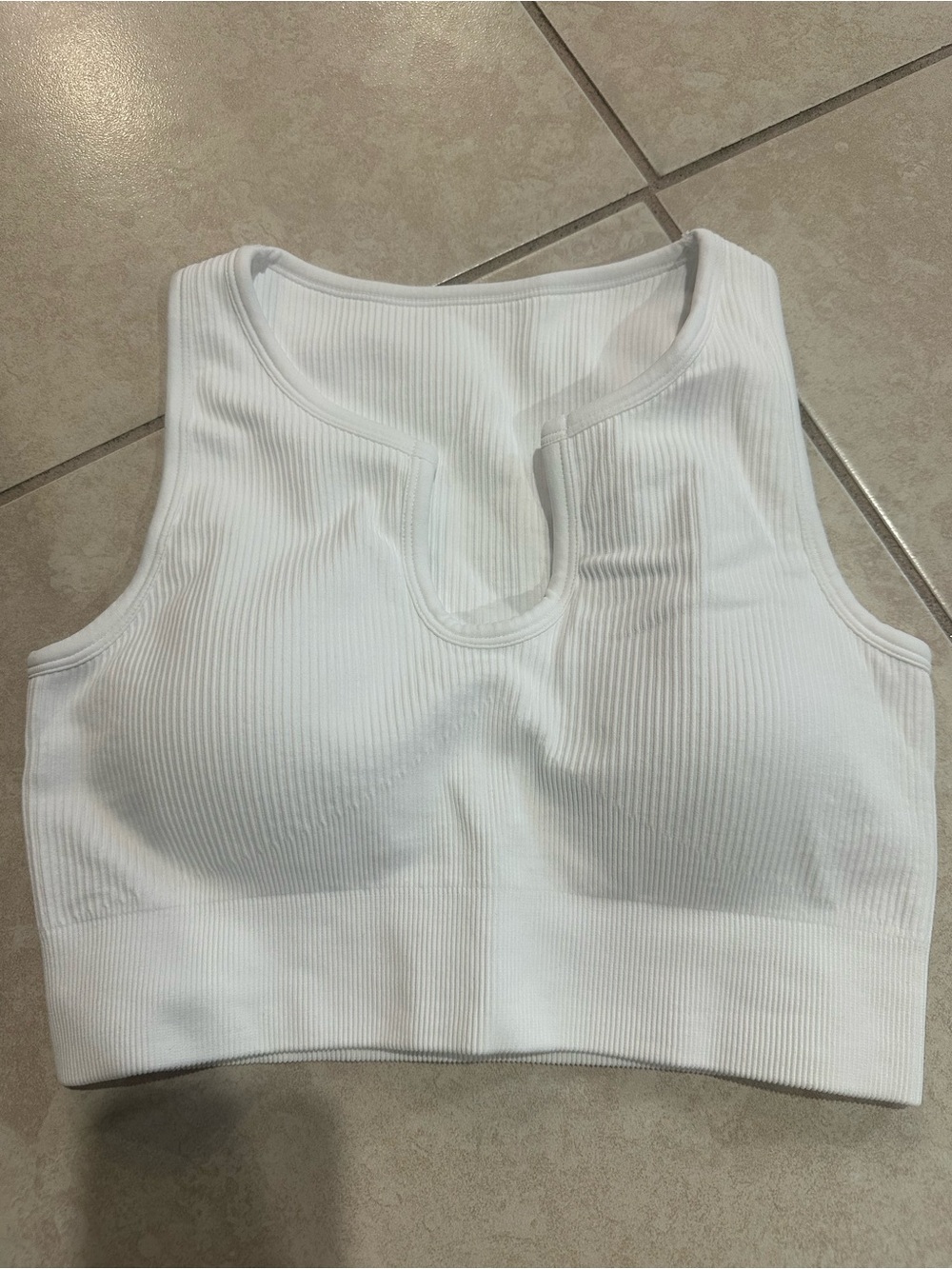 OQQ White Ribbed Cropped Tank Top